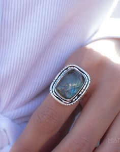 Rainbow Labradorite Rectangular Ring ~ Sterling Silver 925 ~ MR179 Rectangular Ring, Labradorite Ring, Anklet Bracelet, Pendant Bracelet, 925 Jewelry, Toe Rings, Ring Sterling Silver, Self Discovery, Sterling Ring