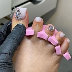 Pedicure Designs Toenails, Feather Nails, Cute Toe Nails, Pedicure Designs, Daily Nail