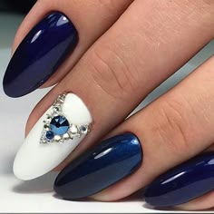 Navy Nail Art, Blue Matte Nails, Blue Glitter Nails, Navy Nails, Navy Blue Nails, Fall Gel Nails, Super Nails, White Nail Designs, White Nail