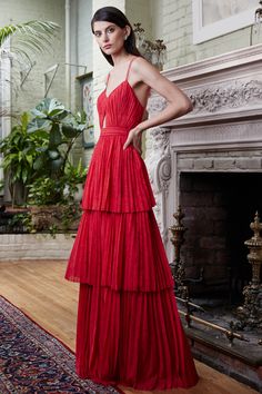 Red Pleated Maxi Dress, Pleats Fashion, Simple Gown, Elegant Red Dress, Gala Dress, Resort 2024, 2024 Prom, Resort 2020, Dress Flowy