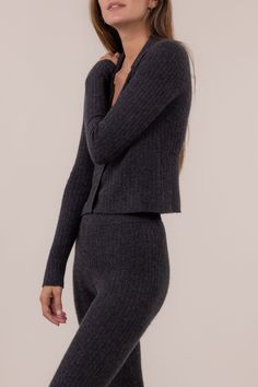 HC14F23 - 100% Cashmere- Button front closure- Cropped below the waist- Measurements on model: - Length - 19" - Chest - 15 3/4" flat - Model is 5'9" and wearing a size Small Charcoal Outfit, Emma Chamberlain Fashion, Grey Loungewear, Julie James, Charcoal Cardigan, Soft Autumn Color Palette, Dark Autumn, Fall Color Palette, Soft Autumn