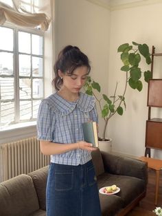 Feminine Aesthetic Outfits, Preppy Chic Outfits, Korea Dress, Outfits Modest, Preppy Chic, Model Outfits, Neutral Fashion, Cute Everyday Outfits, Petite Outfits