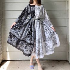 Handmade Black&White Half&Half Split Bandana Midi Dress Made to order. Sizes XS to 5X. Approximate measurements of SIZE L laying flat: Approximate measurements laying flat: Pit to pit: 20". Pit to hem: 34". Shoulder to hem: 44". Waist: 19.5". Style - 100% Cotton. - Super soft, light and flowing. - The dress can be worn to either side.  - Unlined. - No pockets. Sizing(I can make this dress in any sizes upon request):  Feel free to REQUEST CUSTOMIZED Order. You will need to include your actual bus Serotonin Dressing, Bandana Tops, Bandana Dress, Clothing Pattern Design, Gogo Dress, Dresses Handmade, Floral Embroidery Dress, Vintage Red Dress, Upcycle Clothes Diy