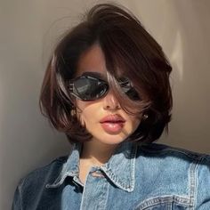 Trendy Bob Hairstyles, Fall Hair Trends, Hair Inspiration Short, Short Bob Haircuts, Penteado Cabelo Curto, Trending Haircuts, Short Hair Haircuts, Short Bob Hairstyles, Cortes De Cabello