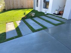 Image of concrete driveway with concrete steps Contemporary Rug