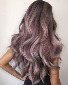 Balayage Hair Grey, Stylish Hair Colors, Trendy We Fryzurach, Lavender Hair, Grunge Hair, Curly Hairstyles