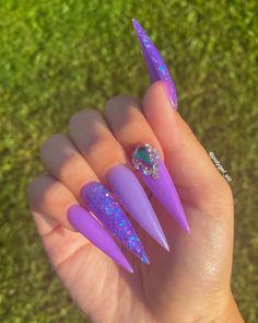 Beautiful Acrylic Nails, Purple Acrylic Nails, Nails Design With Rhinestones, Stiletto Nails Designs, Polygel Nails, Jelly Nails, Stand Out From The Crowd, Fabulous Nails