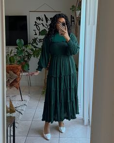 i love me an emerald moment 🌲🌿🥑🐢🫑🦚 Apostolic Outfits Casual, Ingenue Outfits, Cute Apostolic Outfits, Christian Outfits, Apostolic Outfit, Classy Lady, I Love Me, Feminine Outfit