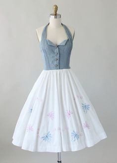 Couture Dior, Halter Sundress, Vintage Fashion 1950s, 1950s Style, Stylish Dresses For Girls