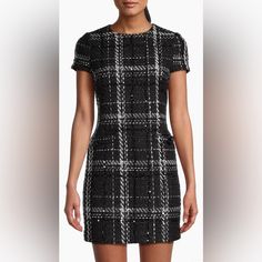 Brand New With Tags! Toccin Annie Plaid Tweed Mini Dress - Round Neck - Short Sleeves - Side Welt Pockets - Back Zip Closure - 90% Polyester, 10% Wool - Dry Clean Flat Approximate Measurements: - Armpit To Armpit: 17.5” - Waist: 15.25” - Hips: 18.5” - Shoulder To Hem: 32” Tweed Mini Dress, Tweed Shorts, Welt Pockets, Welt Pocket, Short Sleeve Dresses, Round Neck, Size 2, Size 4, Dry Clean