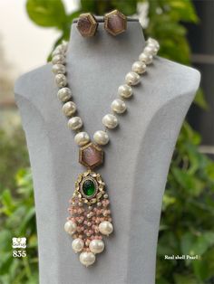 Combinations Victorian, Wedding Jewelry Pearls Necklace, Beaded Wedding Jewelry, Jewelry Indian Wedding, Jewelry Pearl Necklace, Sabyasachi Jewelry, Western Necklace, Pearl Mala