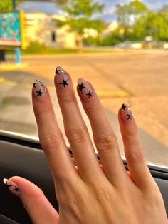 Oval Nails Star Design, White Star Almond Nails, Medium Length Star Nails, Clear Nails With Black Stars, Short Stars Nails, Nails Acrylic Almond Stars, Short Aesthetic Almond Nails, Sparkly Nails With Stars, Nail Ideas Y2k Short Almond