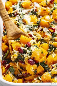 Butternut Squash Casserole Kale Butternut Squash Recipes, Vegan Butternut Squash Casserole, Squash Casserole Recipe Easy, Squash Rice Casserole, Butternut Squash Casserole Recipes, Healthy Chicken Casserole, Butternut Squash Casserole, Butternut Squash Apple, Healthy Casserole