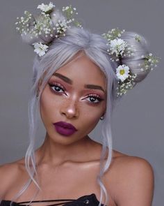 Ombre Weave, Festival Make Up, Brazilian Human Hair Weave, Flowers In Her Hair, Remy Hair Weave, Make Up Looks, Brazilian Human Hair, Hair Weave, 인물 사진