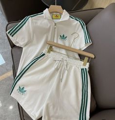 Gucci X Adidas, Fitness Wear Outfits, Comfy Sets, Foto Baby, Kpop Fashion Outfits, Teenage Fashion Outfits