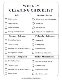 a cleaning checklist with the words, weekly cleaning checklist and daily tasks on it