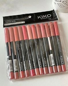 Kiko Lipstick, Homemade Headbands, Neutral Lip Color, Essence Makeup, Simple Makeup Tips, Makeup List, Lipstick Kit, Korean Eye Makeup, Makeup Help