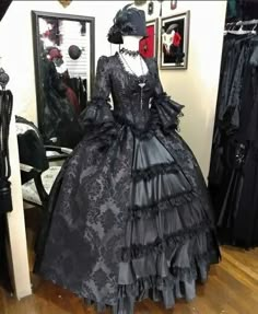 Victorian Dark Queen Costume Black Dress Gothic Steampunk Vampire Bridal Wedding Dress Set Vintage Gothic Fantasy Dress Custom Dark Gothic Dress, Gothic Victorian Aesthetic Outfit, Black Victorian Wedding, Vintage Costume Ideas, Goth Dress Outfit, Dark Queen Costume, Vampire Dresses, Gothic Dress Elegant, Vintage Dresses Aesthetic