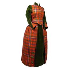 Bodice and Skirt in Scottish Tartan and Velvet -England Circa 1890-1900 For Sale at 1stDibs | 1900 skirt, scotland 1700s clothing, 1900 skirts 1890 Dresses, 1890 Dress, Skirt And Corset, Early 20th Century Fashion, North England, 1889 Fashion, Fashion Png, Scottish Fashion, Hoop Skirt