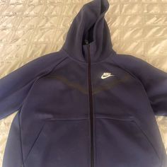 Great Condition Brand New. Navy Blue Nike Tech, Nike Blue Jacket, Blue Nike Tech, Nike Running Jacket, Navy Blue Nike, Womens Running Jacket, Vintage Windbreaker Jacket, Nike Sportswear Women, Womens Windbreaker