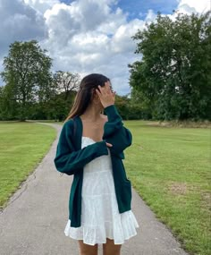 Summer White Top Outfit, Outfits To Go To A Friends House, Sundress And Cardigan Outfit, Modest Classy Summer Outfits, Dress School Outfits, Reyna Core, Cute Girly Summer Outfits, The Summer I Turned Pretty Outfits, Feminine Spring Outfits