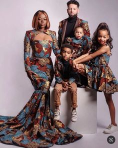 Look your best with our family Ankara set. This set commands a lot of respect and compliments! This set comes with a dress for the woman and girl(s) and a matching jacket for the man and boy(s). Price varies with family size. Kids must be below the ages of 10. Suitable for traditional weddings, pre-wedding photoshoot, naming ceremonies and other traditional gatherings. Custom made- Please provide us with your measurements for a perfect fit! African Print Family Photoshoot, Ankara Family Matching Outfits, African Family Photoshoot Ideas, African Family Photoshoot, Family Outfits For Wedding, Black Family Photo Outfits, Family Photo Outfits Black People, Black Family Matching Outfits, Family Photoshoot Black People