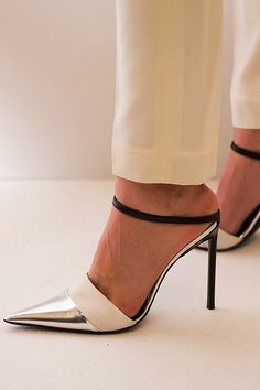 ZsaZsa Bellagio - No Other gibi Sepatu Pump, Hak Tinggi, Heels Silver, Haider Ackermann, Super High Heels, Shoes Ladies, Bags Black, Strap Pumps, Shoes High