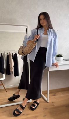 Casual Day Outfits, Stylish Work Outfits, Casual Chic Outfit, Modest Fashion Outfits, Mode Inspo, Summer Fashion Outfits, Business Casual Outfits