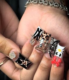 Junk Nails, Nail Pics, Hello Kitty Nails, Dope Nail Designs, Y2k Nails, Exotic Nails