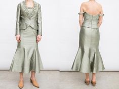 ♔♔♔BRAND: Ian Stuart LondonMaterial: 100% Silk, Polyester lining.Color: olive greenCondition: great vintage condition, looks like new, with tag.Size: indicated on the label European Size 36 / US Size 8 / UK Size 10. ♔♔♔MEASUREMENTSDresslength: 130 cm / 51"bust: 44 cm / 17.3"waist: 37 cm / 14.5"hips: 51 cm / 20"Jacketlength: 60 cm / 23.6"bust: 46 cm / 18"sleeve: 62 cm / 24.4"shoulder to shoulder: 40 cm / 15.7"*Measurements are taken seam to seam while lying flat.♔♔Model is 170cm / 5.5 feet Height Green Mermaid Dress, Midi Evening Dress, Ian Stuart, Evening Midi Dress, Black Maxi Skirt, Green Mermaid, Suspender Dress, Apron Dress, Luxury Silk