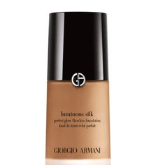 15 Best Foundations for Dry Skin 2021 - Top Hydrating Foundations Armani Luminous Silk Foundation, Armani Luminous Silk, Armani Fragrance, Giorgio Armani Luminous Silk, Giorgio Armani Beauty