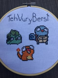 there is a cross stitch pattern on the hoop that says,'teh urry berst '