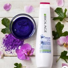 Matrix Biolage Professionals Color Last Fig + Orchid Purple Toning Shampoo For Blonde's. Neutralizes Brass, Yellow & Unwanted Warm Tones, While Conditioning & Protecting Hair From Breakage. New! 13.5oz/400mls. The Anti-Fade Formula Uses Properties Of The Vibrant Orchid To Protect Color-Treated Hair, Balance Moisture & Even Out The Hair's Surface For Saturated, Shiny, Vibrant Color That Stays True For Up To 60 Washes! More Than A Purple Shampoo, Discover The Combination Of Pure Purple Pigments Wi Redken Purple Shampoo, Splat Hair Color, Avocado Shampoo, Biolage Hair, Purple Shampoo For Blondes, Purple Conditioner, Shampoo For Gray Hair, Copper Red Hair, Purple Shampoo And Conditioner