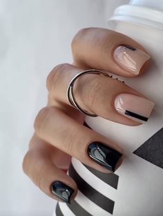 Classic Nail, Wow Nails, Subtle Nails, Minimal Nails, Casual Nails, Her Nails, Cute Gel Nails, Short Acrylic Nails Designs, Neutral Nails