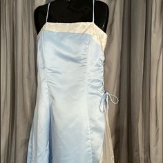 Ladies Light Blue And White Formal Dress Size Xl. Nwot *Also Available In Light Pink Size Xl And Lavender Size Medium* Colorful Dresses Formal, Hoco Dress, Umgee Dress, Floral Pattern Dress, Flutter Dress, Lilac Dress, Black Gown, Floral Print Maxi Dress, Formal Dresses For Women