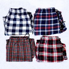 Warm cotton plaid adult pajama pants that are perfect for fall or winter. A perfect pair to wear on Christmas day! Comes with a stretchy elastic waistband for a comfortable fit. Also has pockets! Several different styles available. 100% Cotton BUY PAJAMA SET WITH LONG SLEEVE TOP HERE: https://www.etsy.com/listing/903455811/pajama-set-plaid-flannel-red-black?ref=listings_manager_grid BEFORE PURCHASING: Please take a look at all shop policies (located under the shop profile picture) for information on shipping, returns, and international  purchases TURN AROUND TIME Takes 2 business days to make dress Domestic Shipping:  First Class Shipping/Standard Shipping: 5-7 business days Priority Mail Shipping: 2-3 business days International Shipping: First Class/Standard Shipping: 2-3 Weeks  Priority Red Black Christmas, Shop Profile, Pj Bottoms, Adult Pajamas, Warm Pants, Plaid Pajamas, Black Christmas, Pajama Bottoms, Set Women