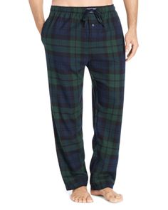 A bold plaid pattern accents Polo Ralph Lauren's ultrasoft cotton flannel pajama pants for luxurious comfort. Blackwatch Tartan, Blackwatch Plaid, Mens Flannel Pajamas, Neo Grunge, Mens Lounge Pants, Tokyo Street Fashion, Mens Pajama Pants, Plaid Pajama Pants, Flannel Pajama Pants