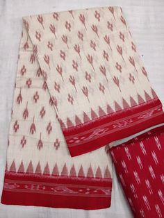 Red And White Saree, Cotton Dress Indian, Jute Silk Saree, Sambalpuri Saree, Saree Painting Designs, Cotton Pictures, Khadi Saree