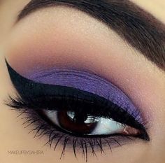 Make Up Designs, Smoked Eyes, Shadow Makeup, Purple Makeup, Beautiful Eye Makeup, Eye Makeup Designs, Purple Eyeshadow, Make Up Looks, Eye Makeup Art