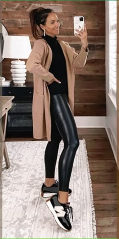 Rok Outfit, Athleisure Outfits, Casual Winter Outfits, Komplette Outfits, Winter Fashion Outfits