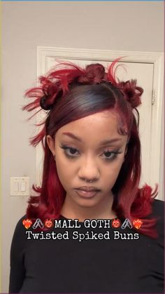 Hair style, hair styles, inspo, ideas, looks, cute, pretty, alt, alternative, gothic, goth, mall goth, fashion, beauty, tips, tut, tutorial Mall Goth Hair, Metal Hairstyles, Mall Goth Fashion, Gothic Hairstyles, Goth Hair, Dyed Hair Inspiration, Goth Style, Hair Advice, Flat Iron Hair Styles