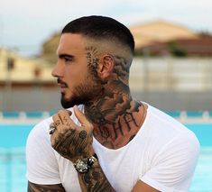 Mens Wavy Haircuts, Mens Haircuts Straight Hair, Mid Fade Haircut, Trendy Mens Hairstyles, Mens Medium Length Hairstyles, Mens Facial Hair Styles, Mens Hairstyles Medium, Mens Hairstyles Thick Hair, Classic Hairstyles