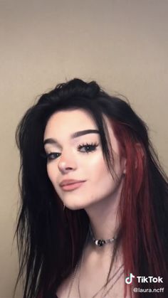 Black Hair With Bright Highlights, Color Underneath Hair, Red Halo Hair, Cool Hairstyles For School, Hair Dye Videos, Idea Video, Underneath Hair, Hair Color Underneath