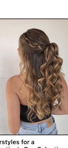 Grade 8 Grad Hairstyles Simple, Graduation Hair Medium Length, Graduation Hair Styles Straight Hair, Grad Hair Updo, Hairstyles For 8th Grade Graduation, Hoco Hair Tutorials, Semi Formal Dance Hairstyles, Grad Hair Ideas, Tangled Inspired Hair