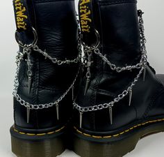 Boot chains with barbed wire charms and spikes. Silver aluminum chain. Spiked Boots Men, Spike Accessories, Goth Boots Men, Boot Chains Diy, Chain Shoes, Chain Aesthetic, Boot Charms, Emo Outfit Ideas, Chains Aesthetic