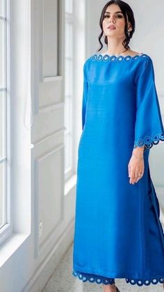 Solids Pakistani Dresses, Plain Suit Designs Pakistani, Latest Suit Design, Style Outfits Summer, Plain Dresses, Summer Vibes Aesthetic, Simple Dress Casual, Lawn Dresses, Stylish Kurtis Design