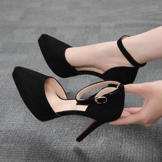 Kasut Pengantin, Sepatu Pump, Ladies High Heels, Hak Tinggi, Vintage Sandals, Basic Heels, Womens Summer Shoes, Super High Heels, Platform High Heels