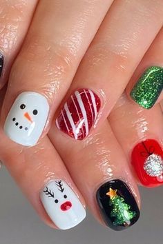 Art Ideas Christmas, Do Your Own Nails, Christmas Nail Ideas, Holiday Nail Art, Short Acrylic, Striped Nails, Beautiful Nail Designs