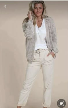 Outfits With White Pants, White Pants For Women, White Pants Outfit, Stylish Outfits For Women Over 50, Over 60 Fashion, 60 Fashion, Mode Casual, Casual Chic Outfit, Fashion Hacks Clothes