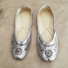 Wsilver Shoes With Sequins And Beads And Silver Indian Shoes, Shoes Color, Shoes Womens, Mary Jane Sneaker, Flat Shoes Women, Loafer Flats, Loafers, Women Shoes, Beads